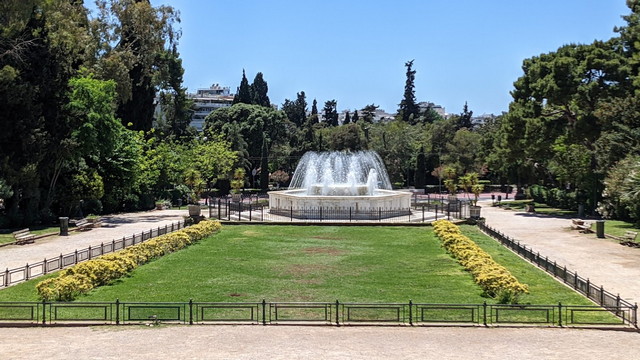 افضل الحدائق في اثينا