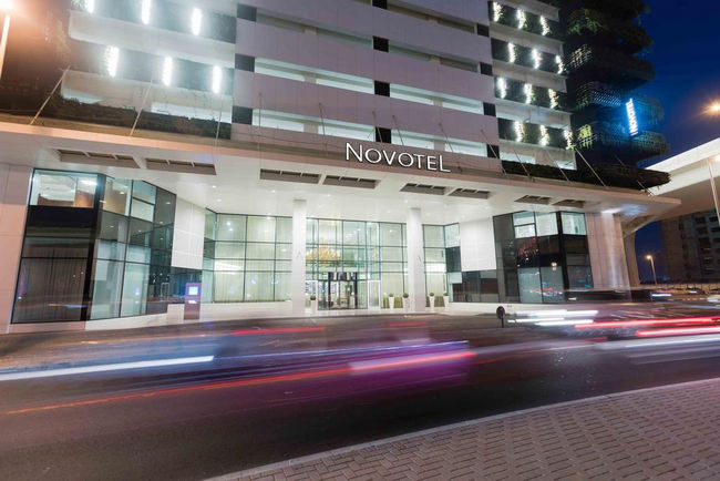 تقرير عن سلسلة فندق نوفوتيل دبي