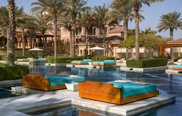 تضم منطقة النخلة جميرا افضل فنادق دبي نُرشح لكم افضل فنادق النخله دبي