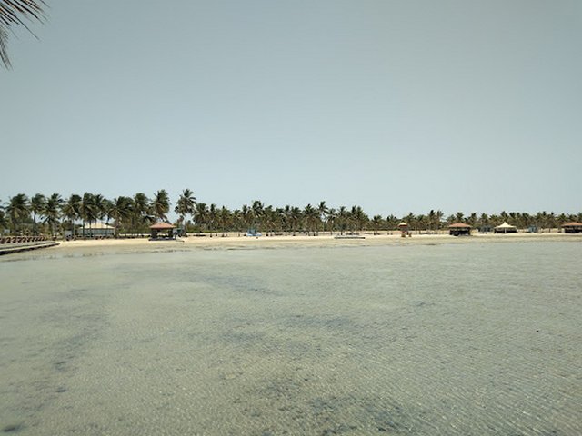 شاطئ بترو مدينة الملك عبدالله الاقتصادية