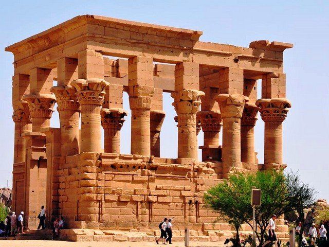 معبد فيلة من افضل اماكن سياحية في اسوان مصر