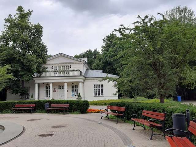  حديقة كراسينسكي وارسو