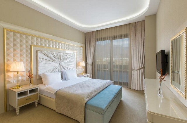 تتميز الغرف في فروع فندق قفقاز قابالا بإطلالات ساحرة
