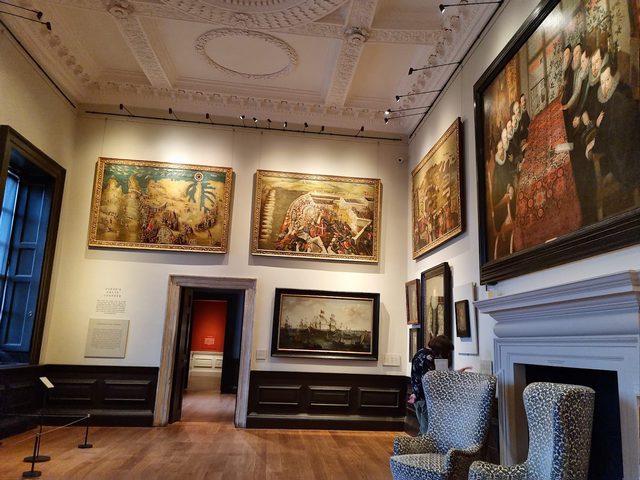 متحف كوين هاوس في لندن