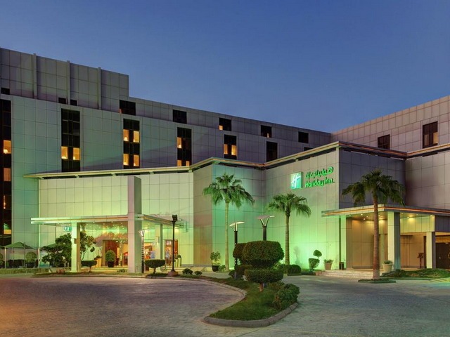 واحد من أجمل فنادق العليا بمدينة الرياض التي توفر غرف مميزة