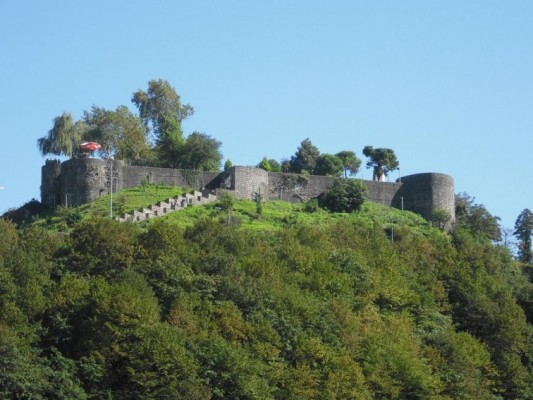 قلعة ريزا 