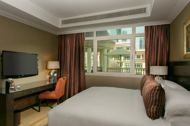 فندق الروضة المروج دبي أحد يشتمل على غُرف راقية