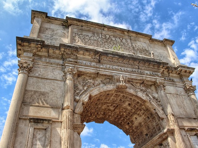 المعالم في روما