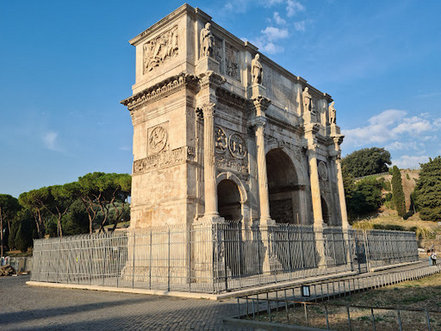 معالم روما السياحية