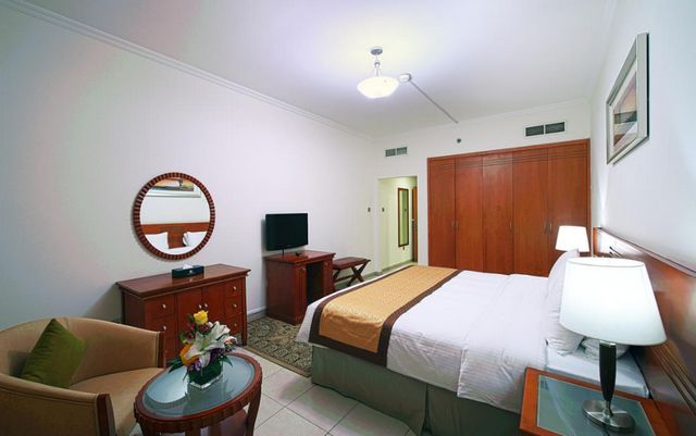 أهم المزايا التي يوفرها فندق روز جاردن بر دبي في غرفه ووحداته السكنية
