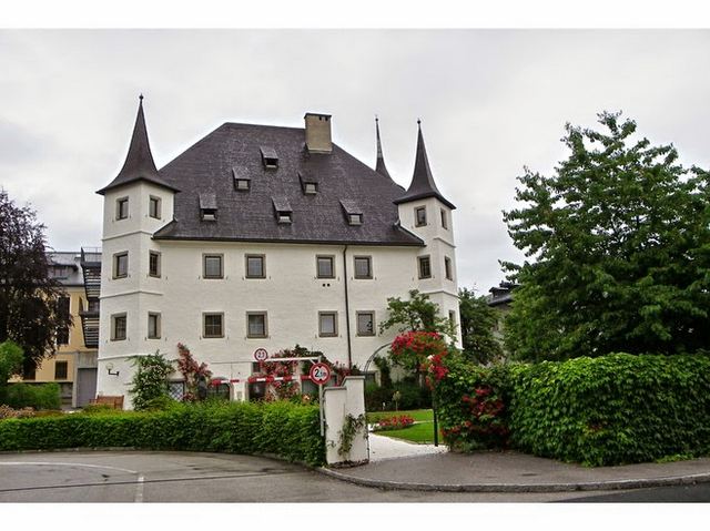 قلعة روزنبورغ زيلامسي 