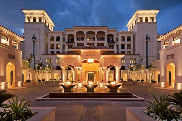 أفضل فنادق جزيرة السعديات الإمارات