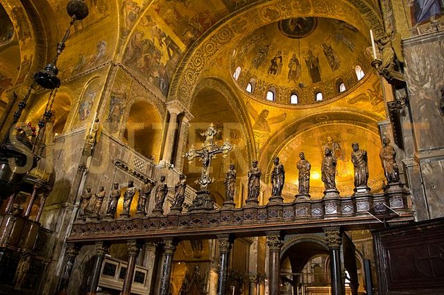 كنيسة سان ماركو فينيسيا من اشهر اماكن السياحة في فينيسيا ايطاليا