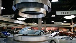 افضل 4 انشطة في متحف الشارقة للسيارات القديمة الامارات