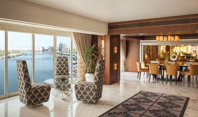 موقع فندق شيراتون دبي الخور الامارات