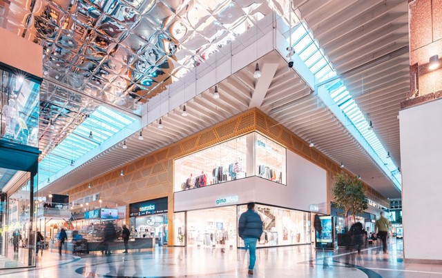 مركز تسوق سكارهولمن ستوكهولم