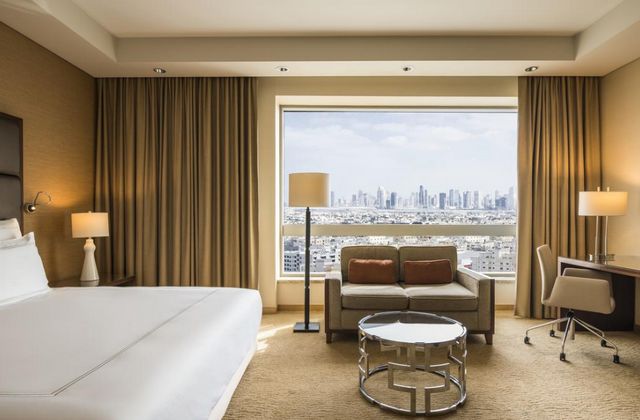 تتميز غرف فندق الغرير دبي بالإطلالات الساحرة