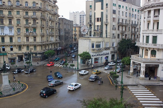 شارع طلعت حرب في القاهرة