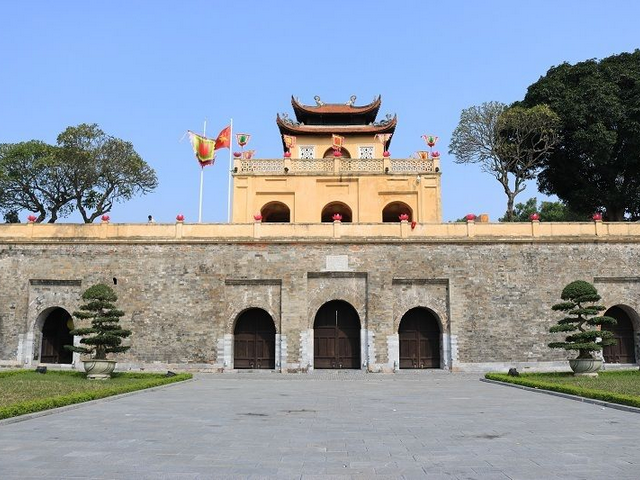 قلعة ثانج لونج هانوي