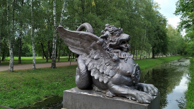 حديقة الاسكندر سانت بطرسبورغ