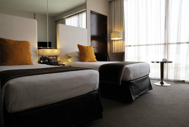 يُعد فندق سنترو جزيرة ياس من افضل الفنادق عند حجز ارخص فنادق ابوظبي لضمه خدمات عديدة مما يجعله الخيار الأمثل 