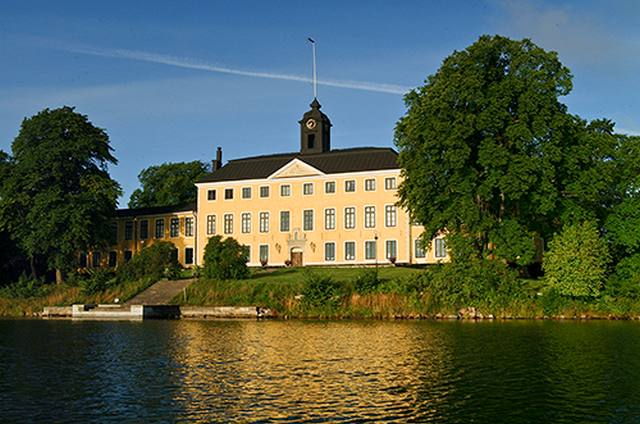 قصر أولريكسدال في ستوكهولم