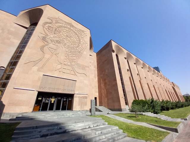 متاحف يريفان