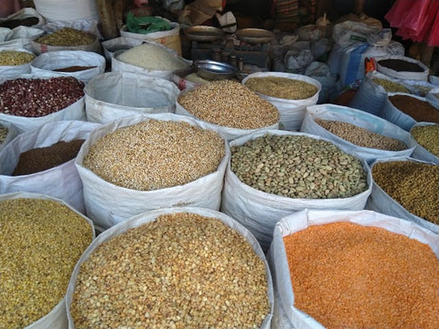 سوق يوتور في بحر دار