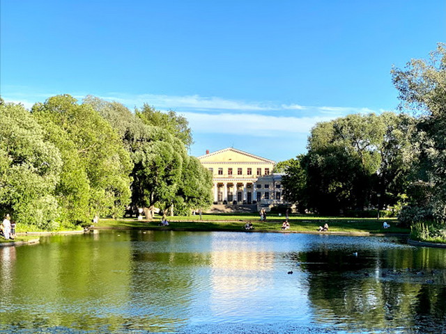  حديقة يوسوبوف سانت بطرسبورغ