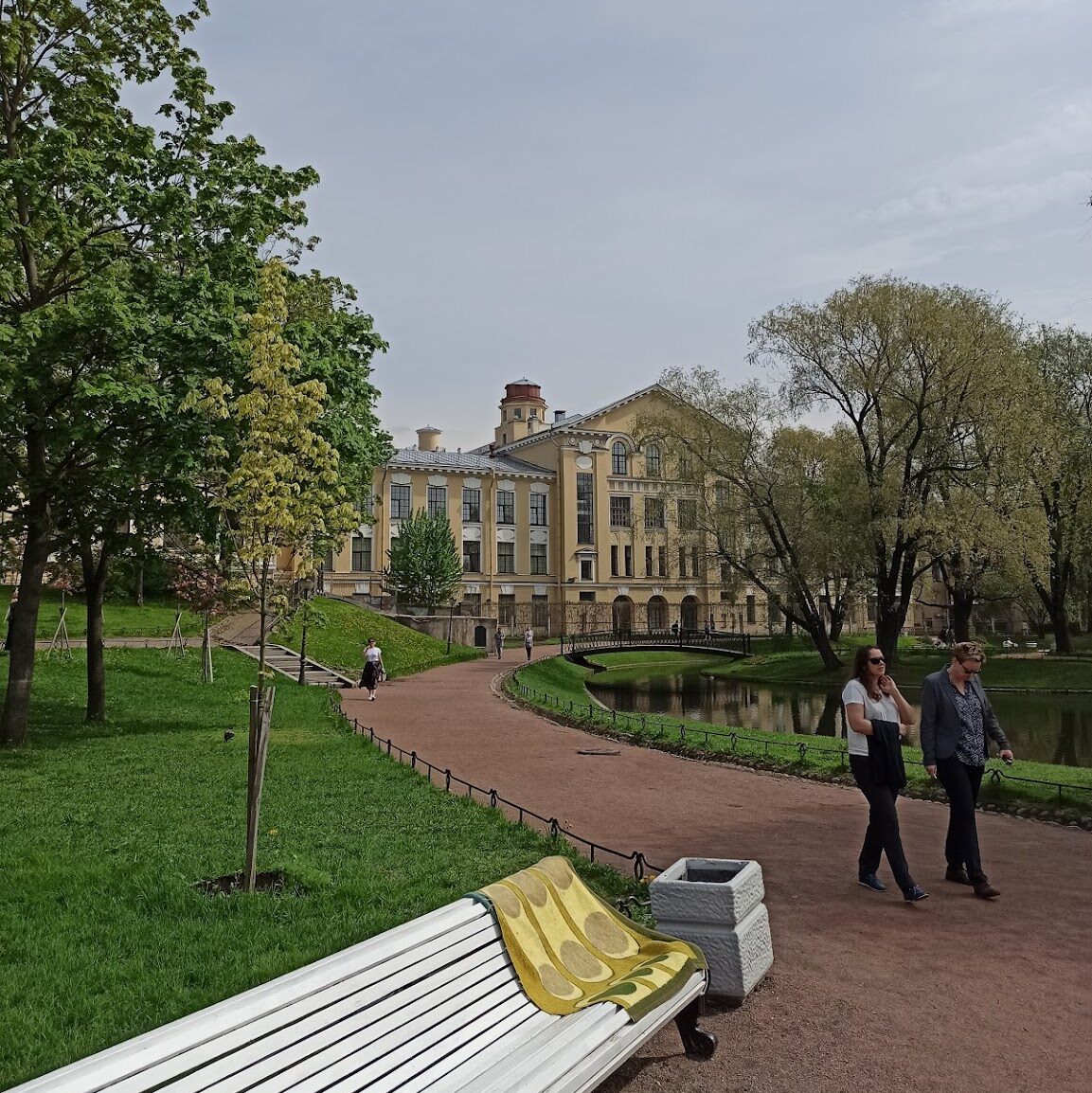 حديقة يوسوبوف