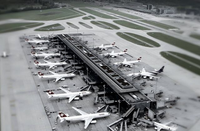 مطار زيورخ : الدليل الشامل للمسافرين