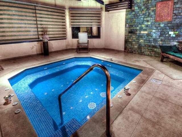  يشمل فندق افريكانا الاسكندرية 3 أحواض سباحة خارجيّة ذات اطلالة 