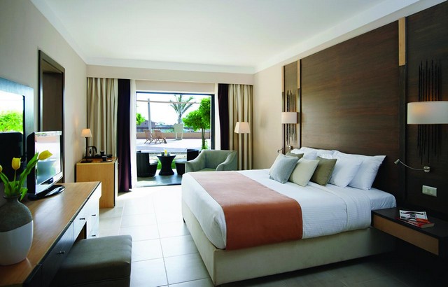 فندق كورال سي اكوا بارك هو فندق شرم الشيخ اكوا بارك الذي يجمع بين المرافق المُمتازة والأسعار المُتوّسطة.