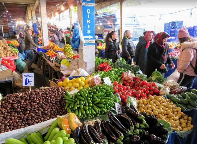بازار بشكتاش في اسطنبول