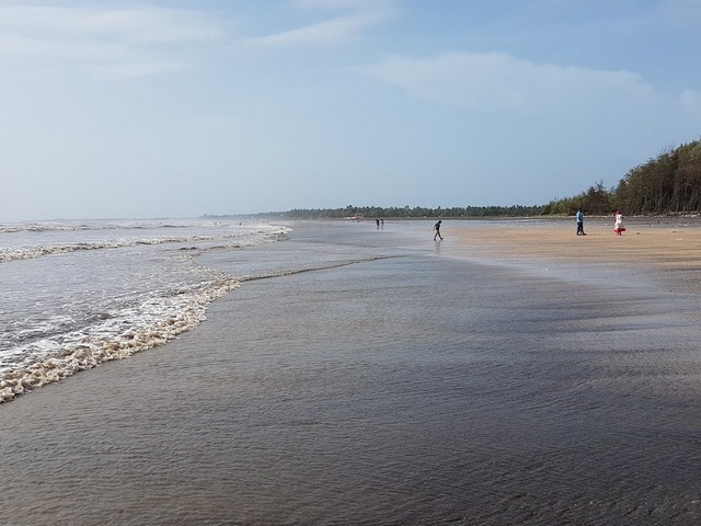 شاطئ بهويجاون في مومباي