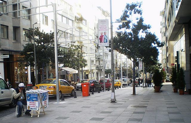 افضل 5 انشطة في شارع الماركات في اسطنبول
