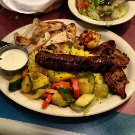 افضل المطاعم العربية في شيكاغو