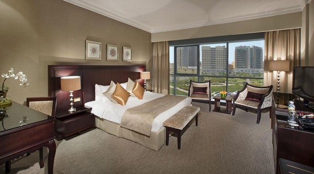 فندق سيتي سيزنز دبي من ارقى فنادق قريبة من مطار دبي الدولي