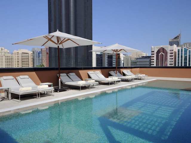 فنادق ابوظبي الكورنيش 4 نجوم