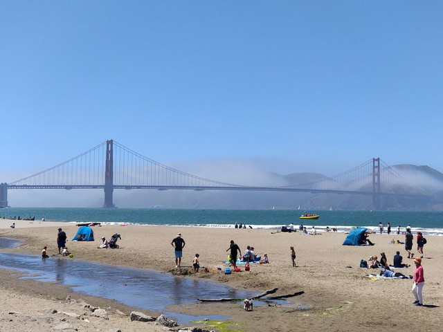شاطئ كريسي فيلد إيست سان فرانسيسكو