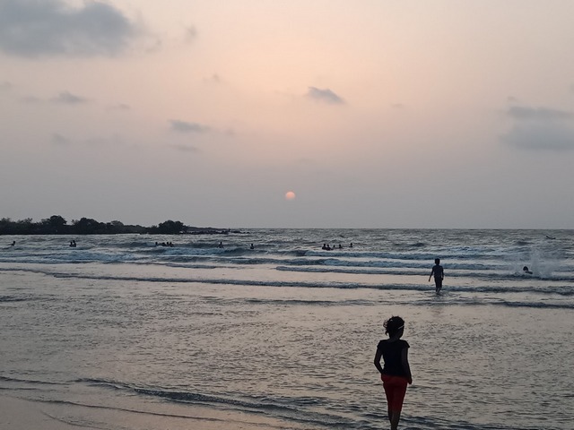 شاطئ دانا باني في مومباي