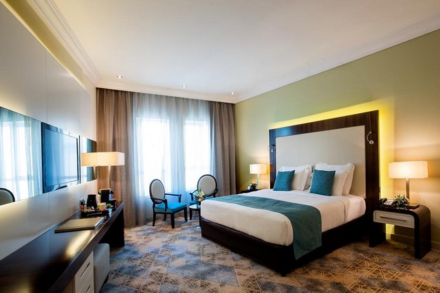 فندق كورال دبي البرشاء أحد أفخم فنادق دبي بمنطقة البرشاء حيث يقدم أسمى وسائل الراحة والرفاهية