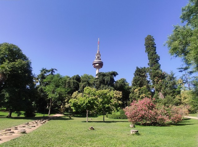 حديقة فوينتي ديل بيرو مدريد