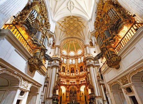 كاتدرائية غرناطة من معالم مدينة غرناطة الاسبانية