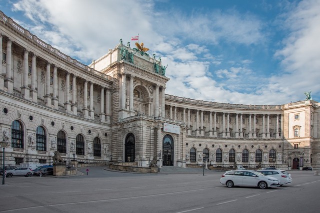قصر هوفبورغ فيينا