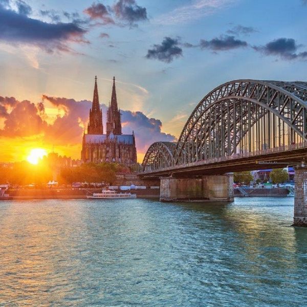  جسر اقفال الحب في كولن المانيا