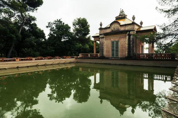 حديقة متاهة هورتا من اجمل اماكن السياحة في اسبانيا برشلونة