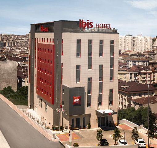 فندق ايبيس اسطنبول ايسنيورت
