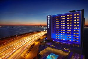 افضل فنادق اسطنبول المطلة على البحر موصى بها 2023