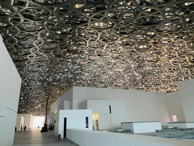 متاحف ابوظبي